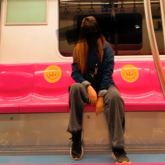 Urbanic raw hem straight leg jeans - Picture 4 of 5